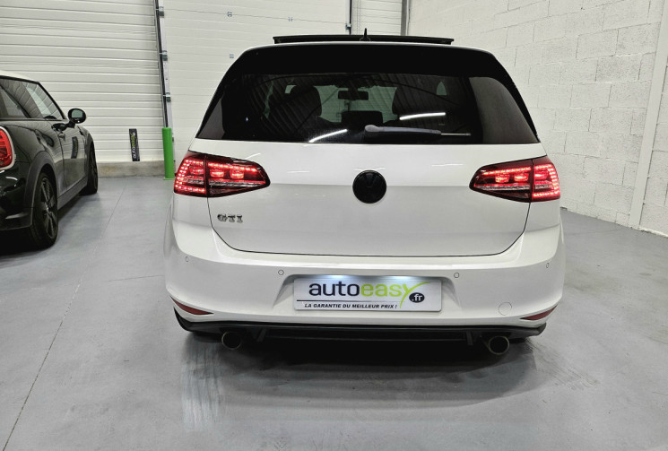 Volkswagen Golf 7 gti 220 cv / TO / dynaudio / camera / keyless / 56500 klm !!!