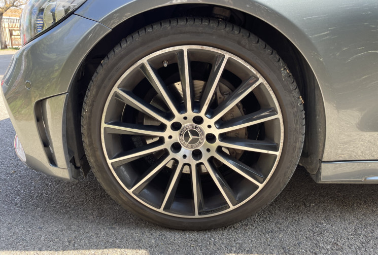 Mercedes CLASSE C 220 CDi 9G-TRONIC AMG Line / Caméra 360 / Toit ouvrant / burmester