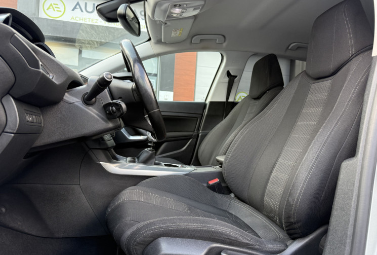 Peugeot 308 1.6 BlueHDi 120 ALLURE/ DISTRIBUTION NEUVE
