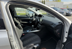 Peugeot 308 1.6 BlueHDi 120 ALLURE/ DISTRIBUTION NEUVE