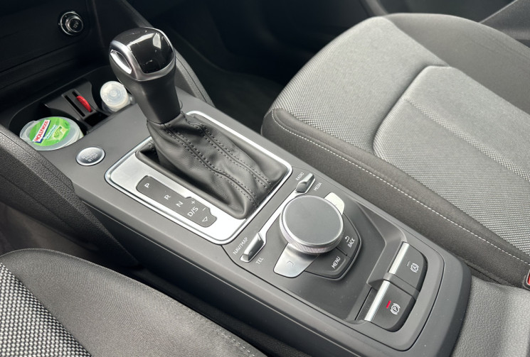 Audi Q2 35 TFSI 1.5  S-Tronic7 150 S LINE ADVANCED / VIRTUAL COCKPIT