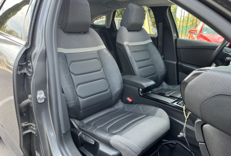 Citroën C4 III BlueHDi 110ch S&S Shine