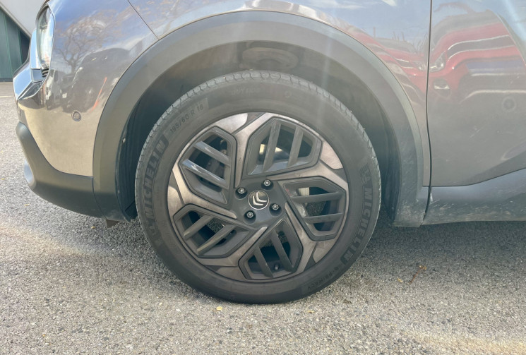 Citroën C4 III BlueHDi 110ch S&S Shine