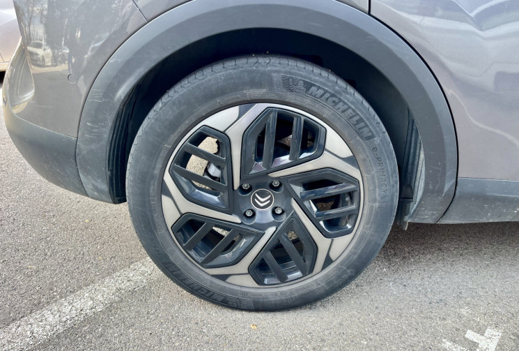Citroën C4 III BlueHDi 110ch S&S Shine