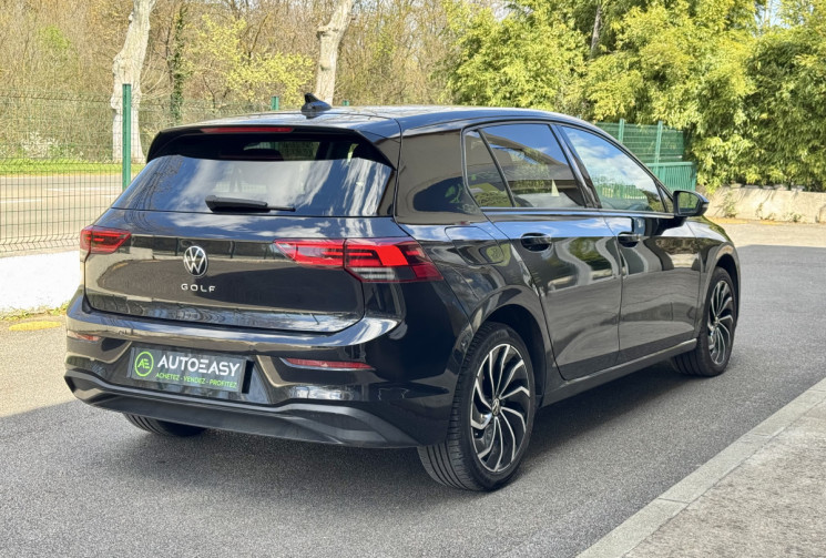 Volkswagen Golf Vlll ( 8 ) 2.0 TDI 150 LIFE BUSINESS DSG7 * SIEGES ET VOLANT CHAUFFANTS * GARANTIE 