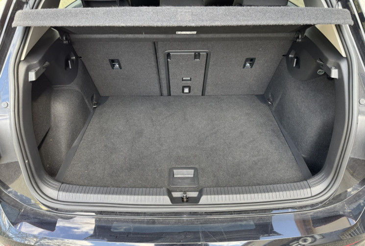 Volkswagen Golf Vlll ( 8 ) 2.0 TDI 150 LIFE BUSINESS DSG7 * SIEGES ET VOLANT CHAUFFANTS * GARANTIE 