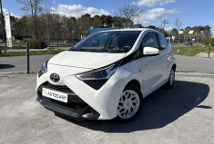 Toyota Aygo 72 cv X-play 1.0 VVT-i * Carplay * Caméra * Chaine de Distribution * Garantie Toyota