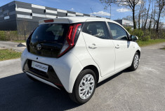 Toyota Aygo 72 cv X-play 1.0 VVT-i * Carplay * Caméra * Chaine de Distribution * Garantie Toyota