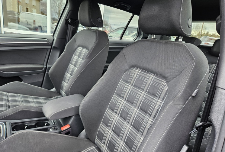 Volkswagen Golf VII PH2 GTD 2.0 TDI 184 DSG7