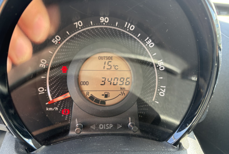 Toyota Aygo 72 cv X-play 1.0 VVT-i * Carplay * Caméra * Chaine de Distribution * Garantie Toyota
