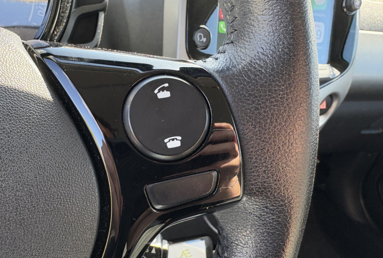 Toyota Aygo 72 cv X-play 1.0 VVT-i * Carplay * Caméra * Chaine de Distribution * Garantie Toyota
