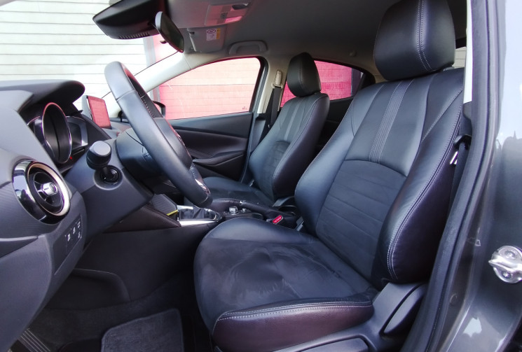 Mazda 2 III 1.5 SKYACTIV-G 90 Exclusive Edition BVM5 / Entretien Mazda