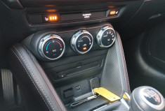 Mazda 2 III 1.5 SKYACTIV-G 90 Exclusive Edition BVM5 / Entretien Mazda