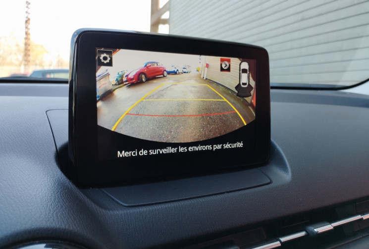 Mazda 2 III 1.5 SKYACTIV-G 90 Exclusive Edition BVM5 / Entretien Mazda