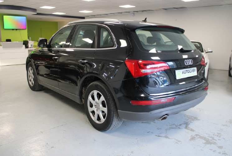 Audi Q5 2.0 l Tdi 150 CV  attelage d origine VAG