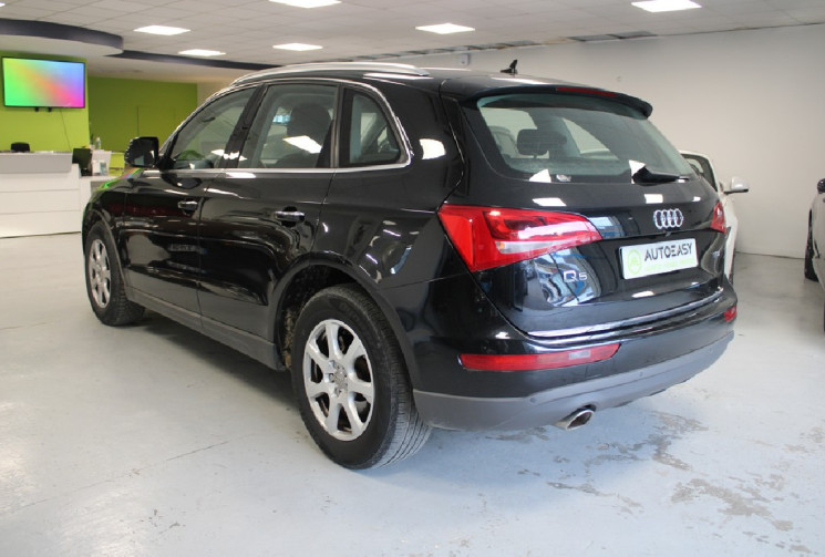 Audi Q5 2.0 l Tdi 150 CV  attelage d origine VAG