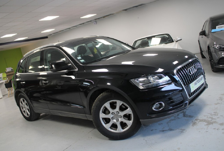 Audi Q5 2.0 l Tdi 150 CV  attelage d origine VAG