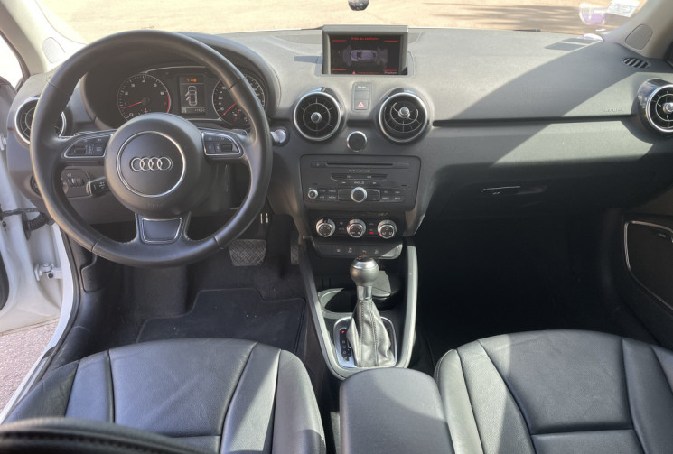 Audi A1 SPORTBACK I Sportback 1.4 TFSI 122 S-TRONIC 7