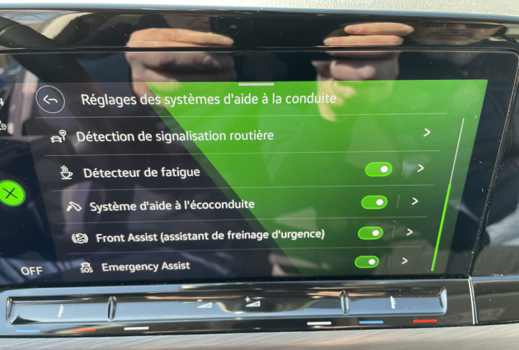 Volkswagen Golf  2.0 TDI SCR 150 ch Style 1st DSG7/Apple CarPlay/Travel assist/ Siège ergo