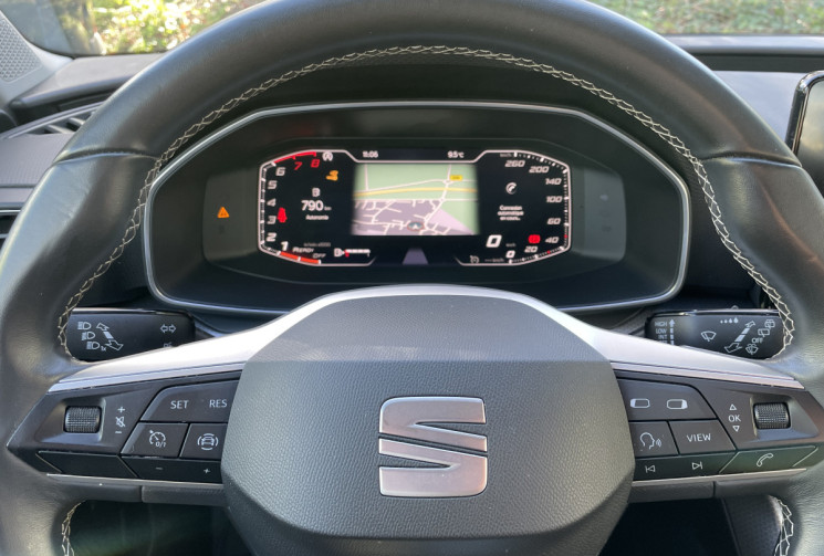 SEAT Leon 1.0 TSI 110 S&S BVM6 Style Business *Avec Virtual Cockpit*