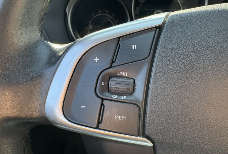 Citroën C4 Millenium 1.6 BlueHDi 100 cv Carplay * Radar * Phase 2 * Entretien OK