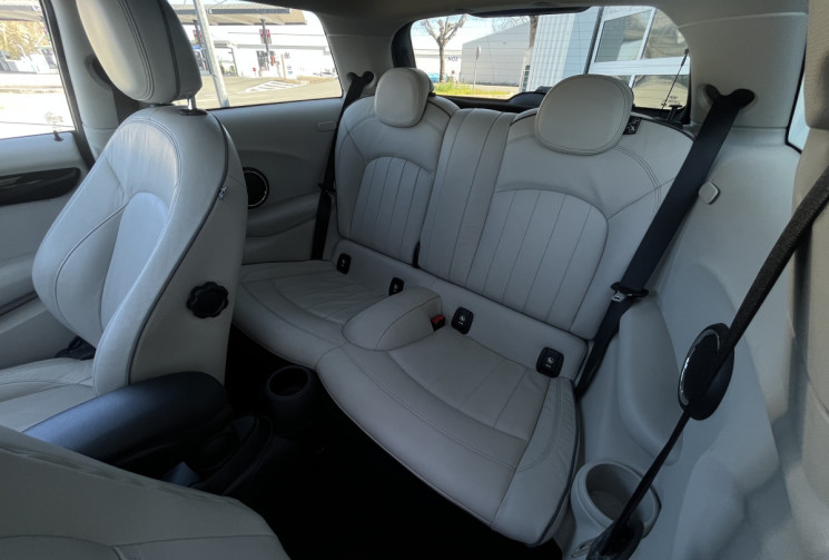 Mini Mini Cooper S 2.0 i 16V 192cv Boîte Automatique JCW