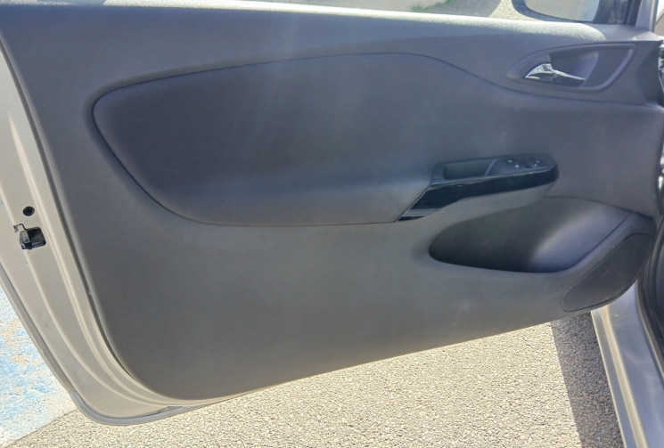 Opel Corsa  1.4 i 16V 90 ENJOY