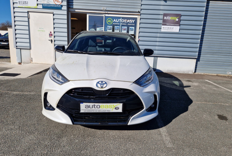 Toyota Yaris 116h COLLECTION 5p