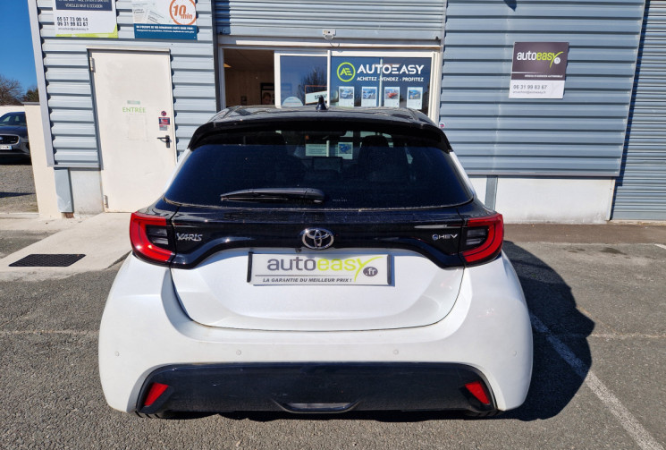 Toyota Yaris 116h COLLECTION 5p