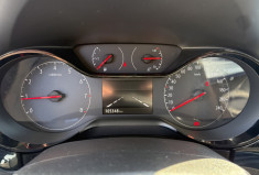 Opel Corsa Elégance 1.2 i 75 cv S&S * Caméra * Carplay * Clim * Distribution faite en 11/2023