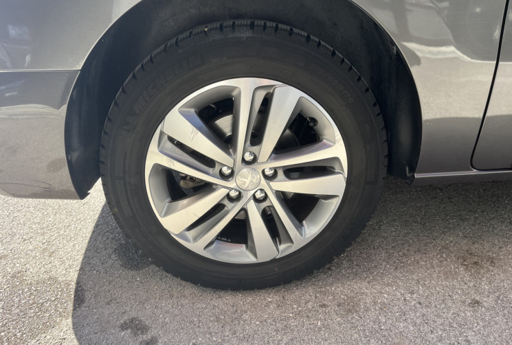 Peugeot TRAVELLER 8 places expert 2.0 HDI 180cv ACTIVE L2 boîte automatique 