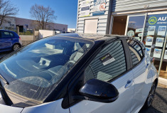 Toyota Yaris 116h COLLECTION 5p