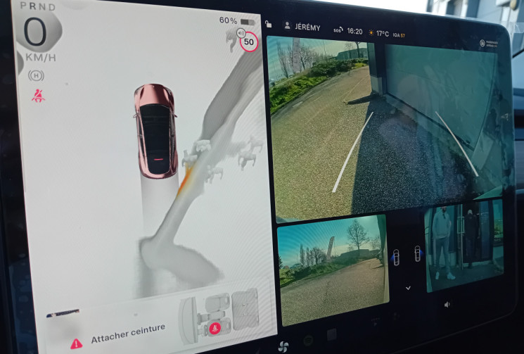 Tesla Model Y Standard RWD 