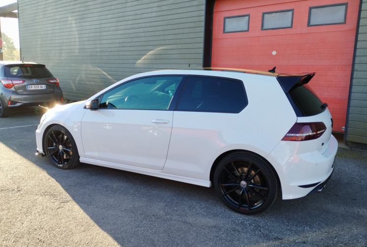 Volkswagen Golf VII R 2.0 TSi 300 DSG6 S&S 4 Motion 3 Portes + Dynaudio 
