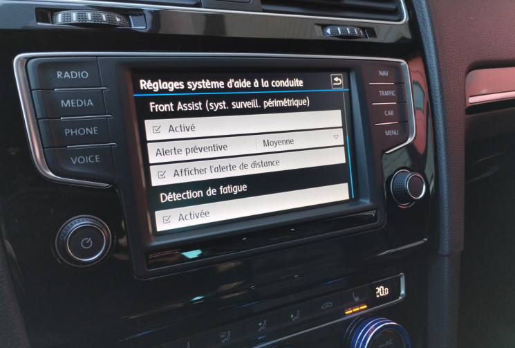 Volkswagen Golf VII R 2.0 TSi 300 DSG6 S&S 4 Motion 3 Portes + Dynaudio 