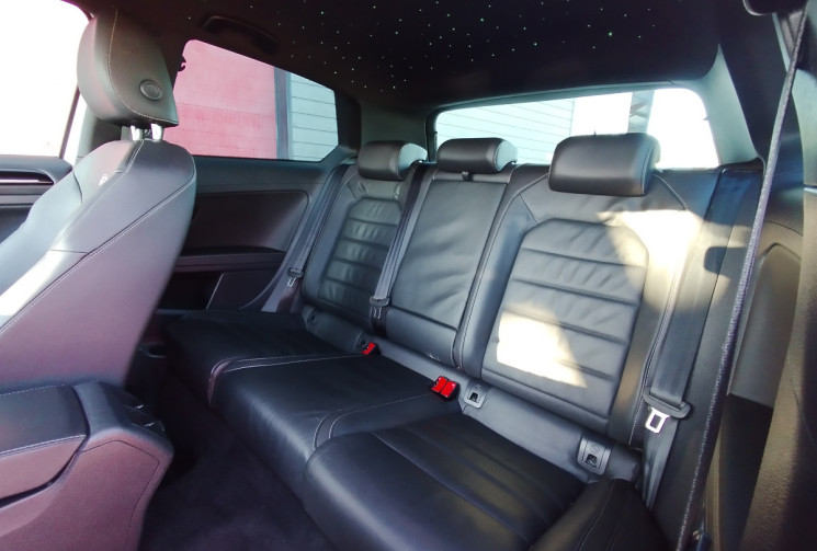 Volkswagen Golf VII R 2.0 TSi 300 DSG6 S&S 4 Motion 3 Portes + Dynaudio 