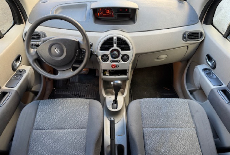 Renault MODUS 1.6 i 16V 113 cv Boîte auto VENTE A MARCHAND UNIQUEMENT 