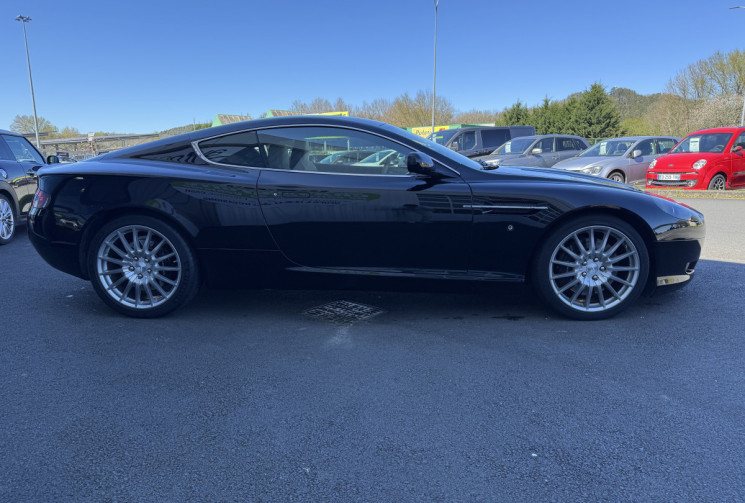 Aston Martin DB9 V12 5.9L Touchtronic2