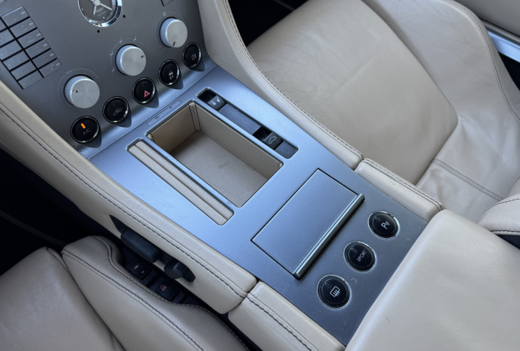 Aston Martin DB9 V12 5.9L Touchtronic2