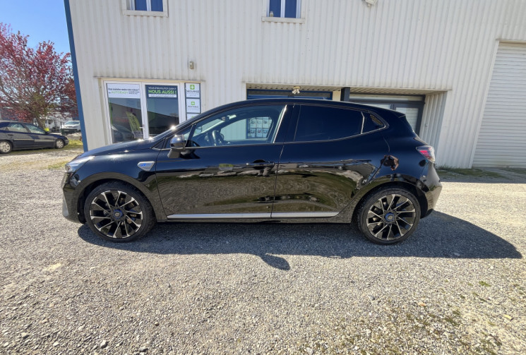 Renault Clio 1.6 E-Tech 145ch full hybrid esprit Alpine