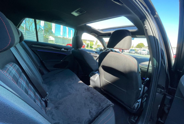 Volkswagen Golf  GTI 2.0 TFSI 16V 220  - TRES BON ETAT - GARANTIE 12 MOIS 
