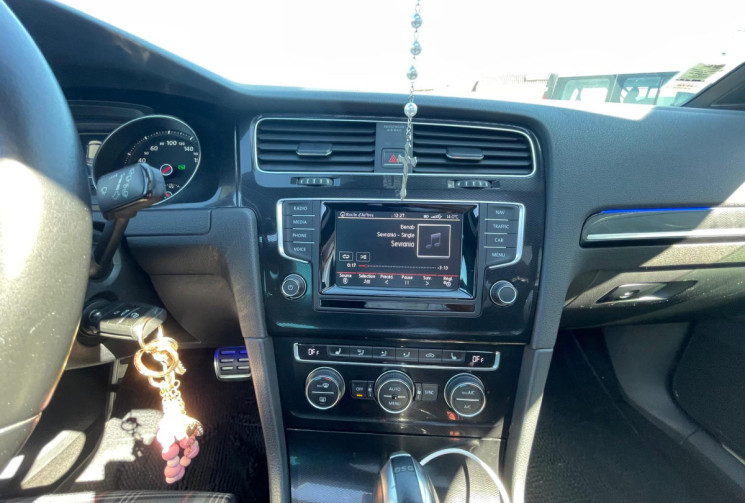 Volkswagen Golf  GTI 2.0 TFSI 16V 220  - TRES BON ETAT - GARANTIE 12 MOIS 