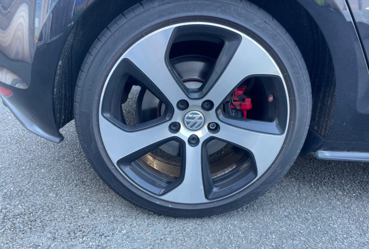 Volkswagen Golf  GTI 2.0 TFSI 16V 220  - TRES BON ETAT - GARANTIE 12 MOIS 