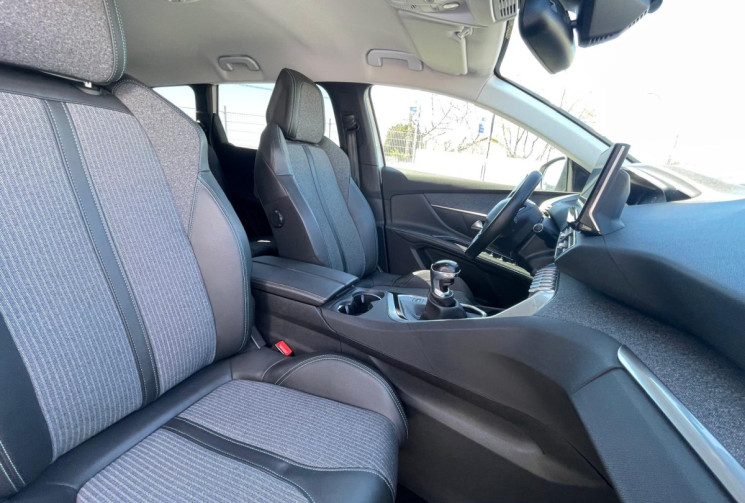 Peugeot 5008 II 1.5 HDI 130 ALLURE  - TRES BON ETAT - GARANTIE 12 MOIS