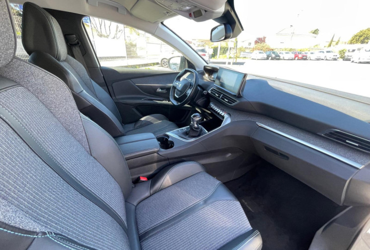 Peugeot 5008 II 1.5 HDI 130 ALLURE  - TRES BON ETAT - GARANTIE 12 MOIS