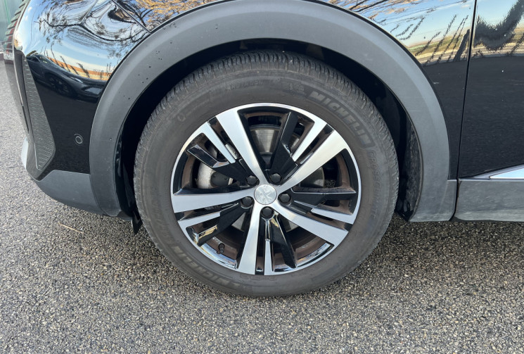 Peugeot 3008 HYBRID 225ch GT Pack e-EAT8 / FOCAL / Suivi Peugeot / Entretien à jour / 1ère Main