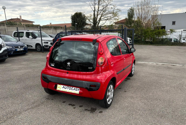 Peugeot 107 1.0 ACTIVE 68 CH CLIM 