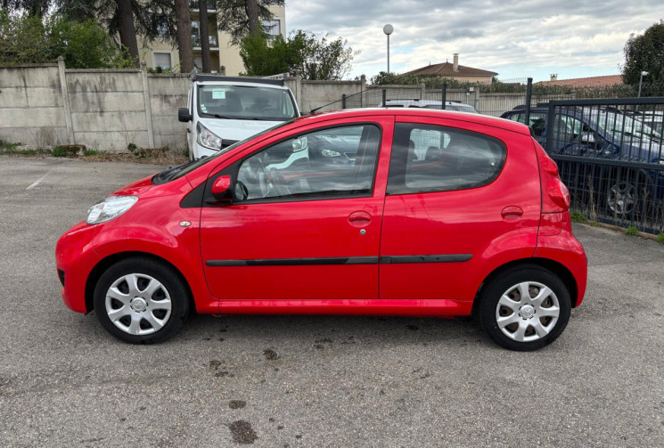 Peugeot 107 1.0 ACTIVE 68 CH CLIM 