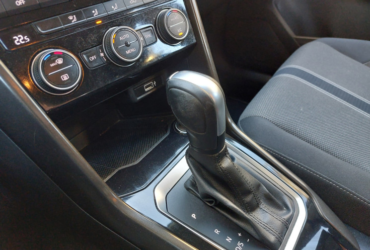 Volkswagen T-Roc 1.5 TSI 150 CV  dsg7 LOUNGE BUSINESS 