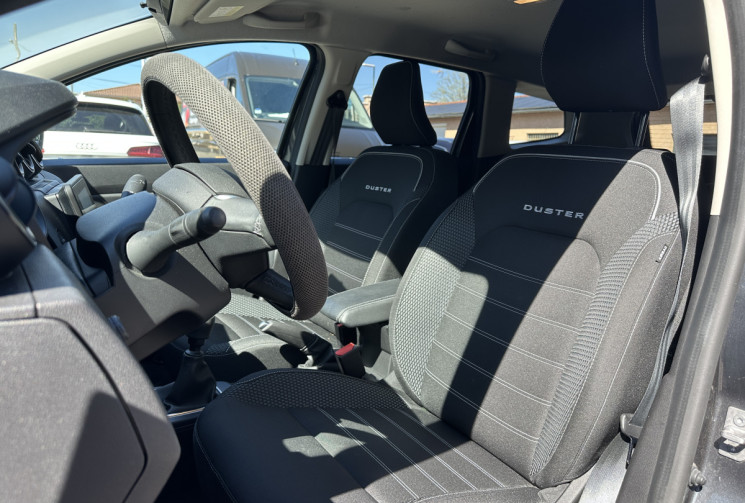 Dacia Duster 1.0 ECO-G 100 ch Prestige / Suivi Dacia / Dém ss clef / Siège chauffant / Attelage